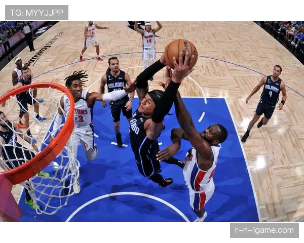 班凯罗状元首秀惊艳,高光时刻引爆全联盟 班凯罗状元首秀惊艳,高光时刻引爆全联盟