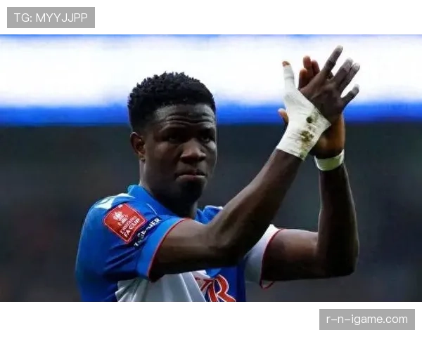 中超旧将闪耀J1联赛，锋线表现抢眼引热议