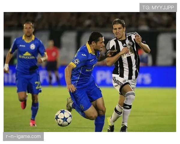 斯佩齐亚主帅战术调整奏效,率队强势逆转展现亮眼表现 斯佩齐亚主帅战术调整奏效,率队强势逆转展现亮眼表现