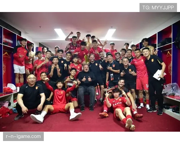 中超半程冠军争夺战白热化，豪强持续强势领跑积分榜