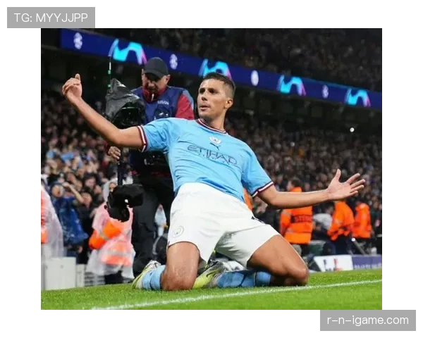 Rodri稳健发挥引领西班牙队取胜，表现亮眼引关注