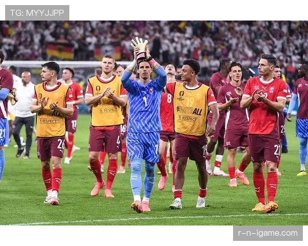 欧洲杯半决赛前瞻:各队状态与实力分析及晋级决赛走势评估