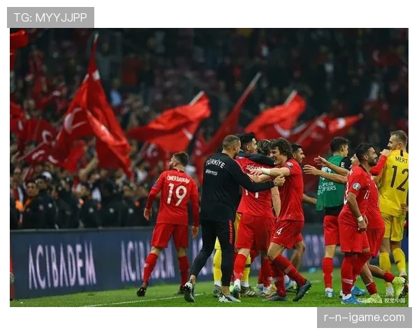 阿森纳与拜仁近期表现稳健,竞争力持续提升 阿森纳与拜仁近期表现稳健,竞争力持续提升